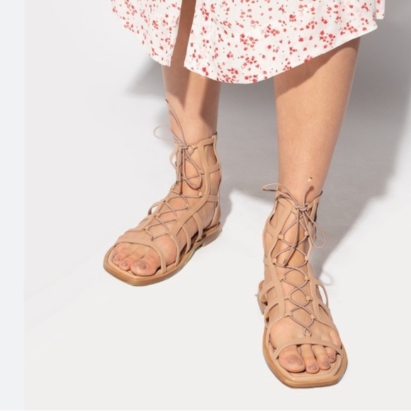 STUART WEITZMAN Kora Lace Up Sandal In Tan Shimmer size 36 US 5.5 B New in Box - Picture 6 of 13